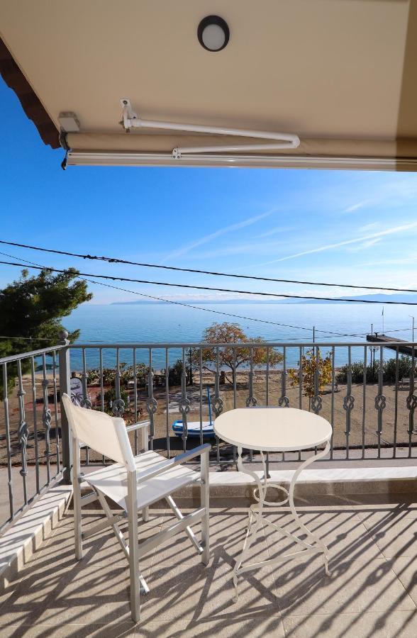 East & West Seaside Apartments Gialtra 外观 照片