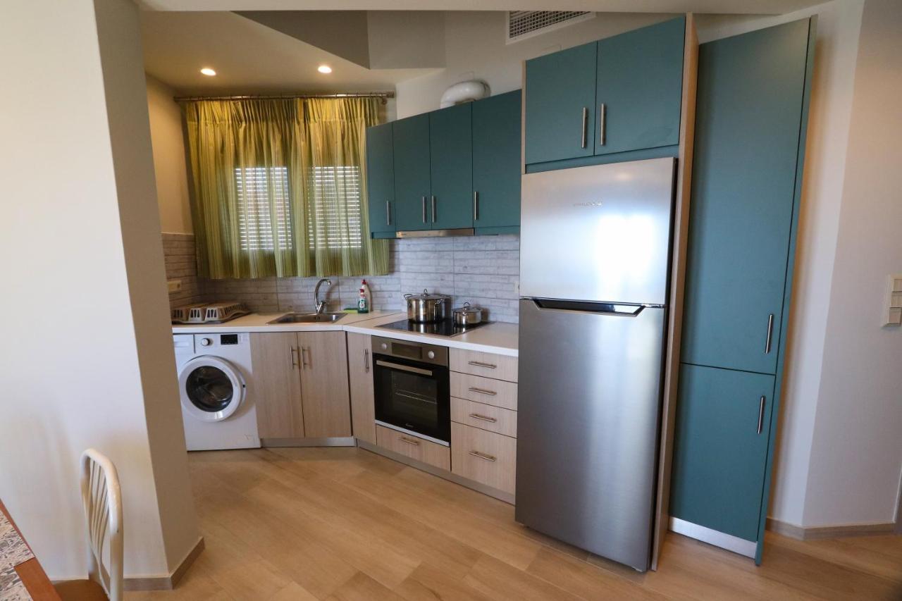 East & West Seaside Apartments Gialtra 外观 照片