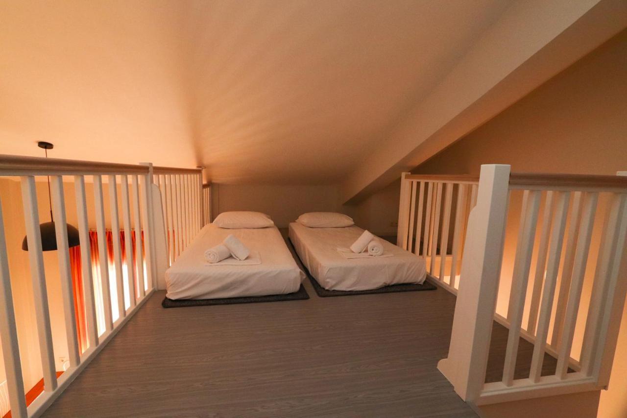 East & West Seaside Apartments Gialtra 外观 照片