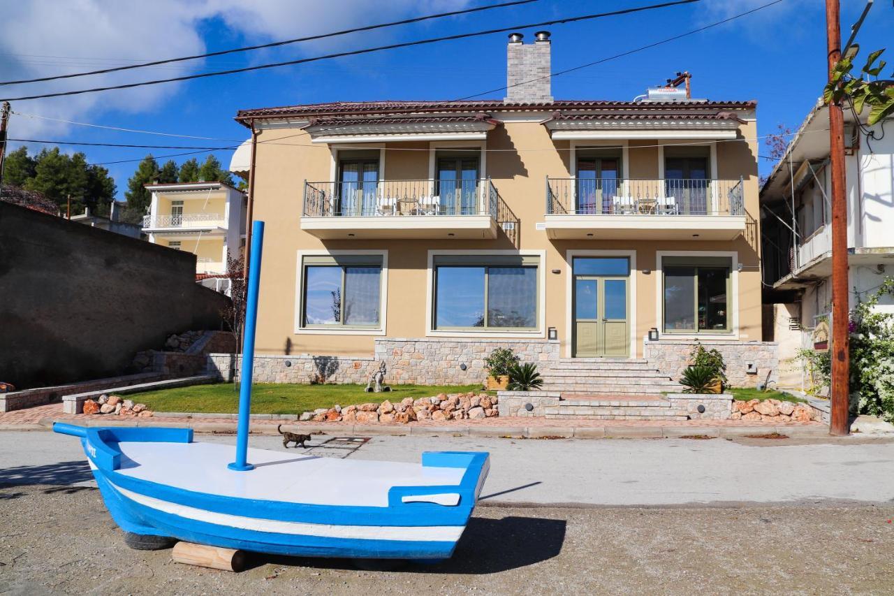 East & West Seaside Apartments Gialtra 外观 照片
